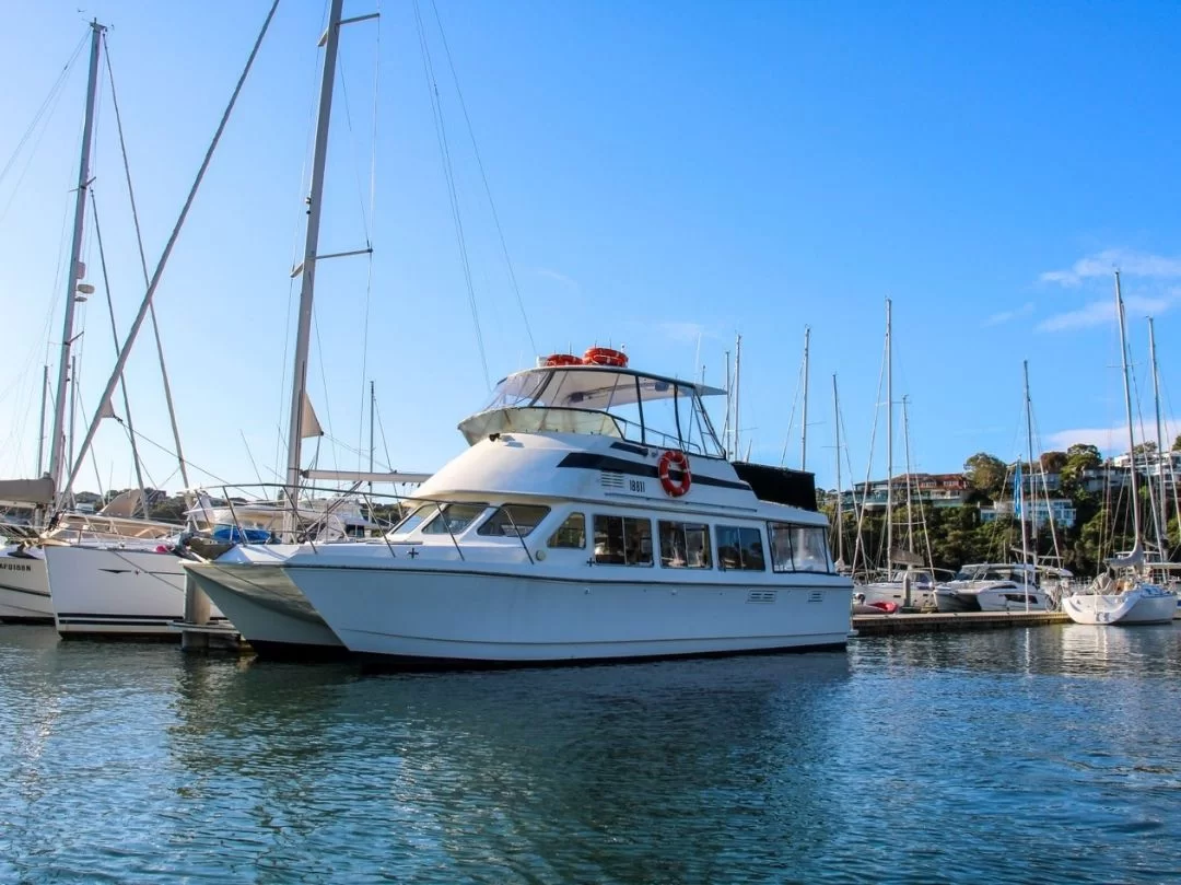 fleetwing II boat hire sydney 